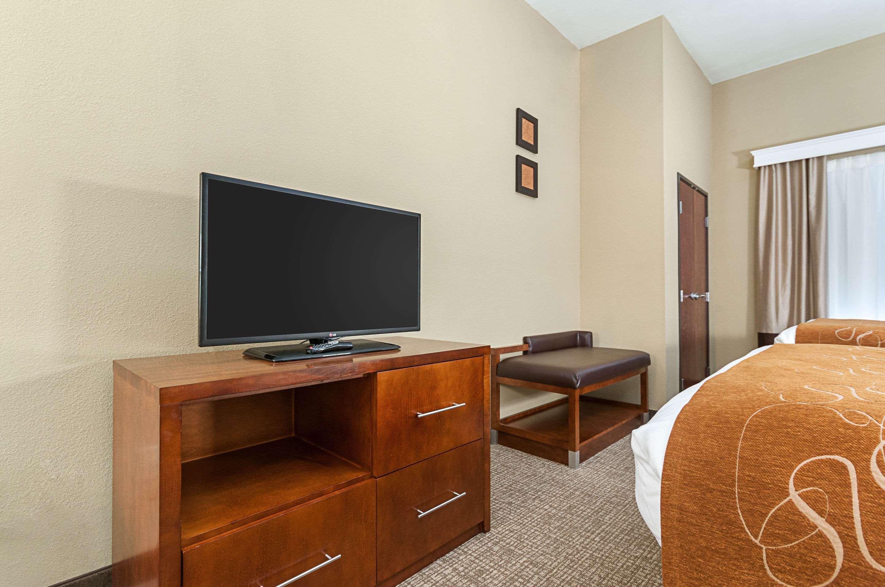 คอมฟอร์ท สวีทส์ Hotel เบทส์วิลล์ ภายนอก รูปภาพ
