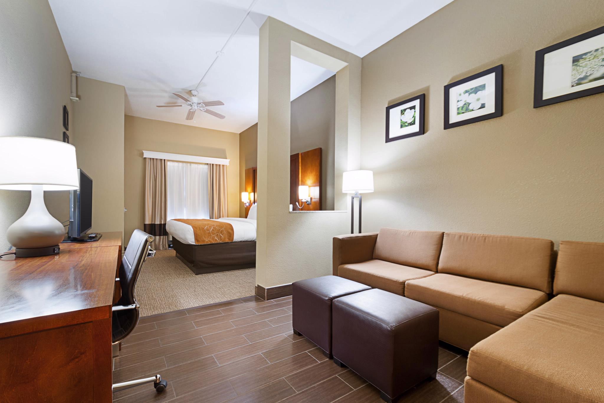 คอมฟอร์ท สวีทส์ Hotel เบทส์วิลล์ ภายนอก รูปภาพ